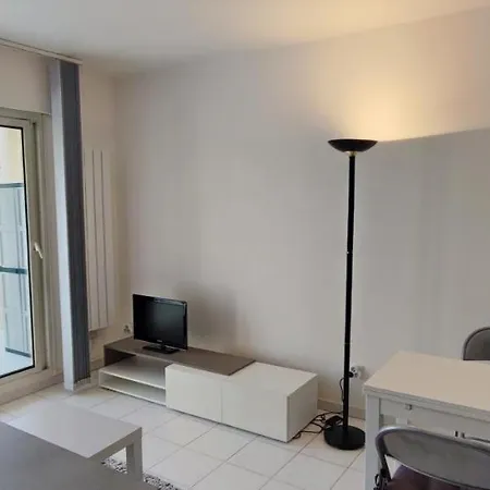 Studio Calme Gallieni Frgk