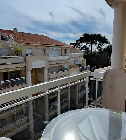 Studio Calme Gallieni Frgk Apartment